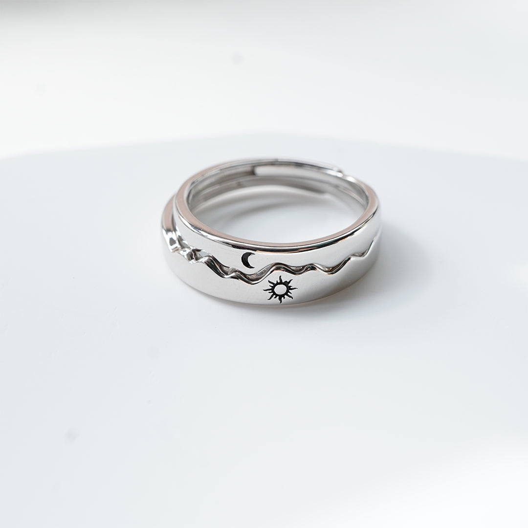 Sun Moon Overlapping Couple Ring -925 Silver