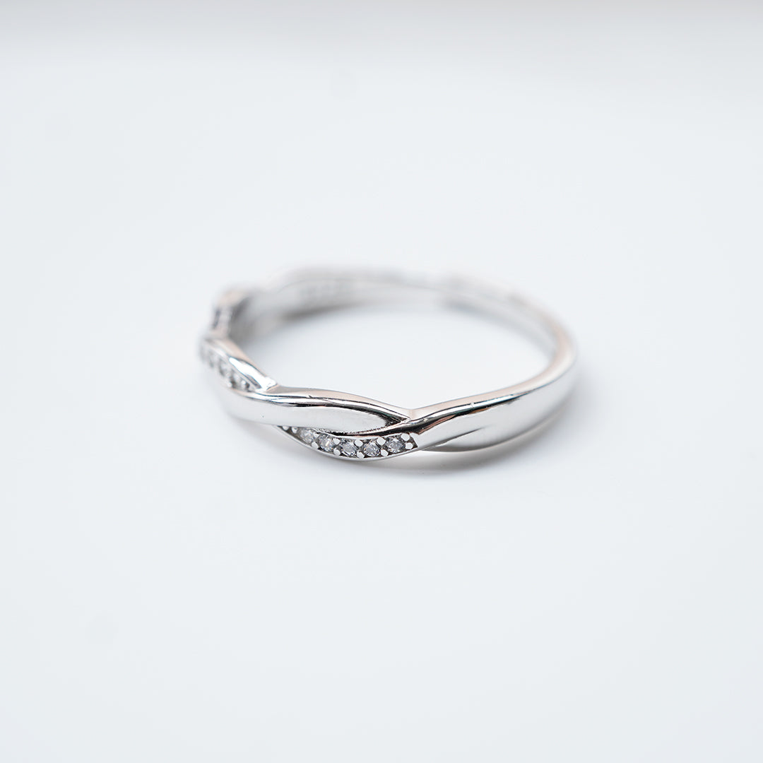 Love Interwoven Classic Couple Ring 925 Silver